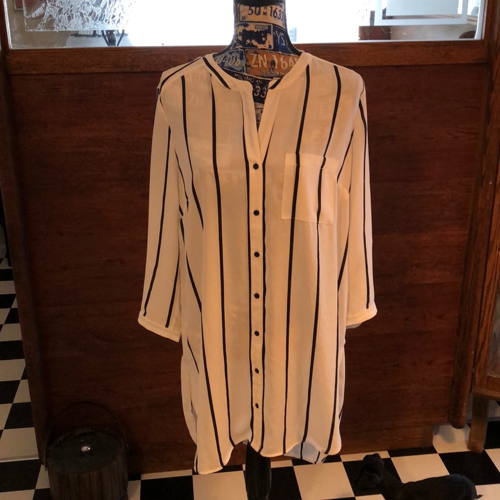 DR 2 Dress - Picture 1 of 5